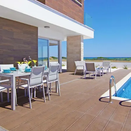 Villa Athjas1
